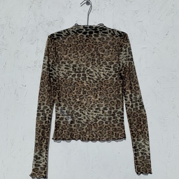 FOREVER 21 LEOPARD /  CHEETAH PRINT SHEER TURTLE NECK | MEDIUM #FML130019 - Picture 3 of 9